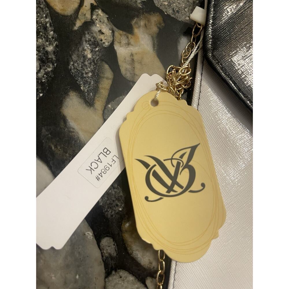 Aldo Black Envelope Clutch/ Shoulder Bag with Chain Strap, Snap, Gold Detailing​ - Picture 2 of 6